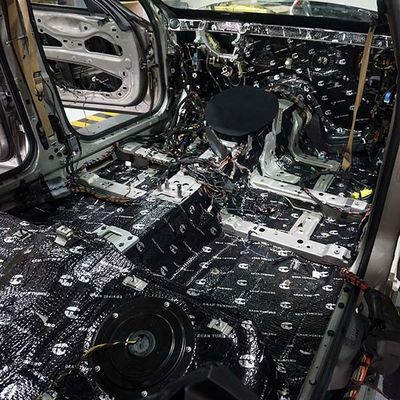 Prezzo buono BMW 730 Singular Car Sound Proof Mat Riduzione del rumore Pad di assorbimento del rumore in linea