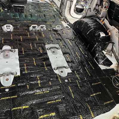 Prezzo buono Disegno di riduzione del rumore della barriera termica del cofano dell'auto in linea